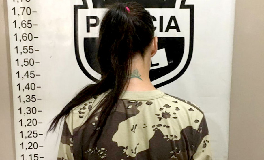 PCPR prende suspeita de tráfico de drogas em Ponta Grossa