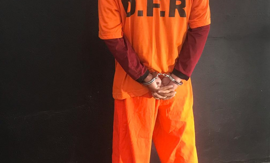 PCPR prende em flagrante suspeito de roubar relógios de luxo em Curitiba