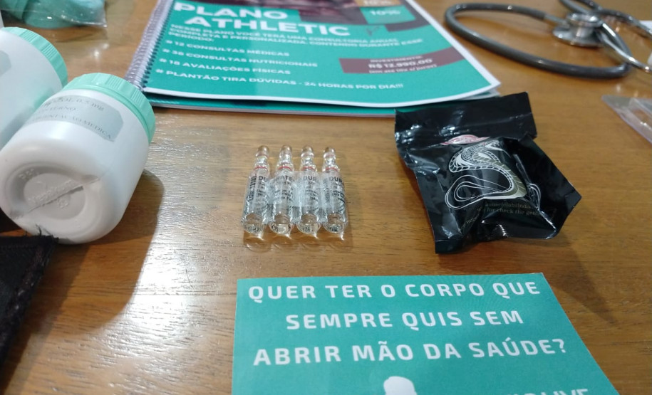 PCPR prende falso médico que prescrevia e vendia anabolizantes em Curitiba