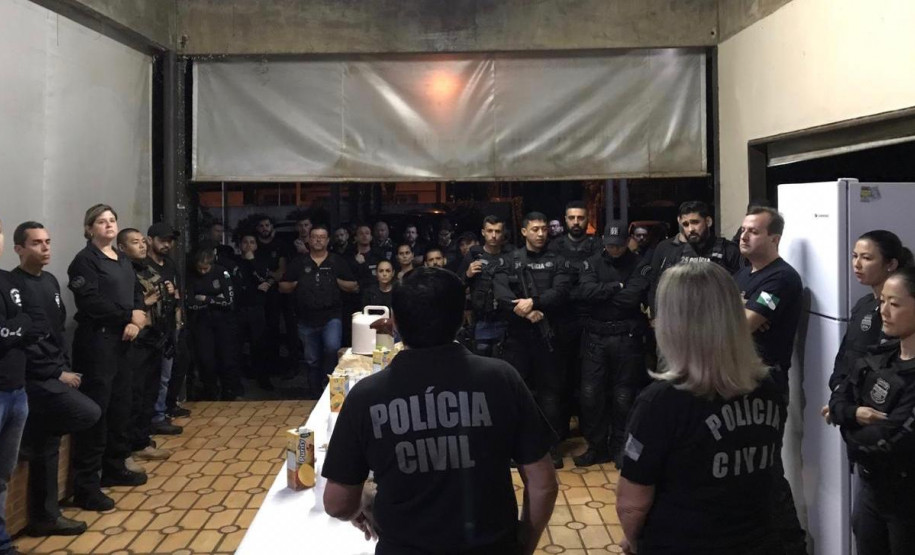 OPERAÇÃO BARRACÃO: PCPR cumpre mandados contra organização criminosa na região Norte do Estado