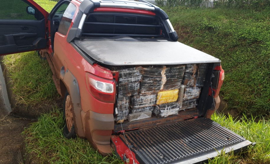 PCPR apreende mais de 620 quilos de maconha em Guarapuava PCPR apreende mais de 620 quilos de maconha em Guarapuava