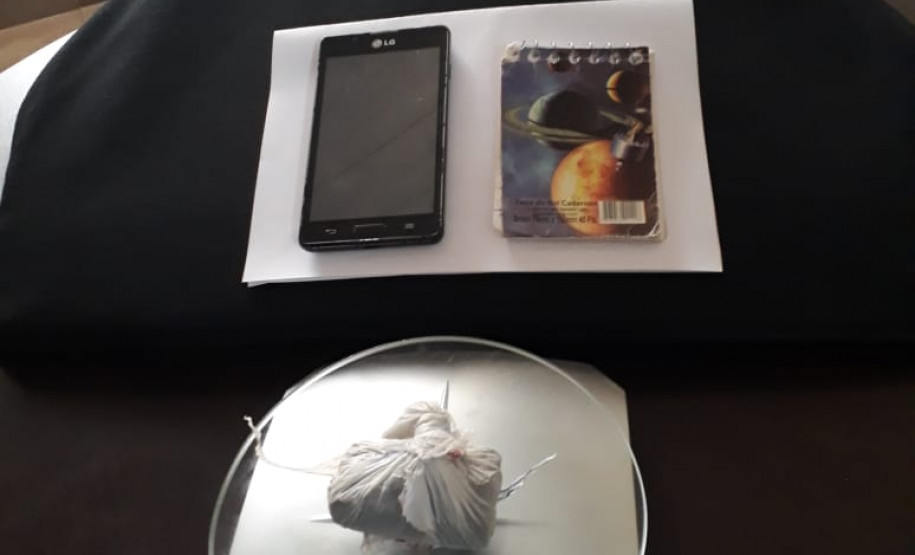 PCPR incinera 30 quilos de drogas diversas em Jacarezinho PCPR incinera 30 quilos de drogas diversas em Jacarezinho