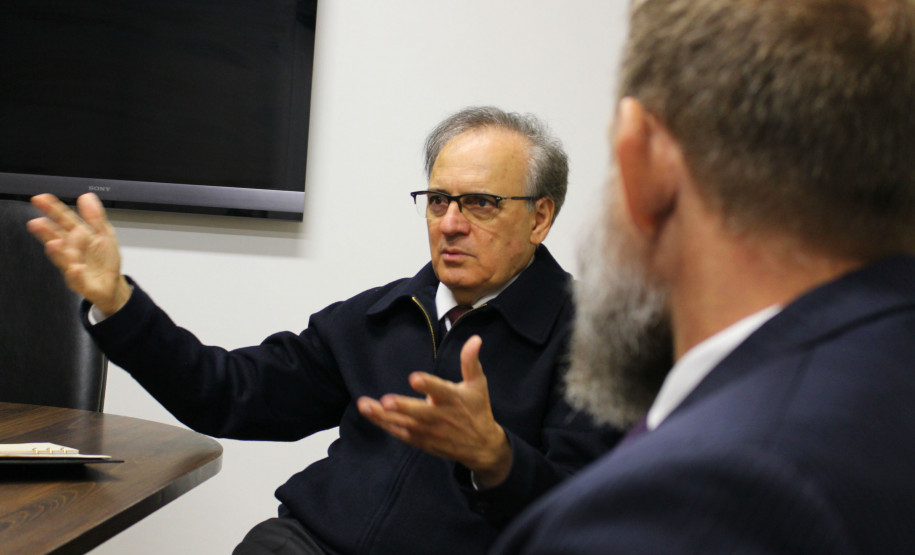 PCPR e Universidade Positivo firmam convênio para ampliar serviço psicológico a policiais PCPR e Universidade Positivo firmam convênio para ampliar serviço psicológico a policiais