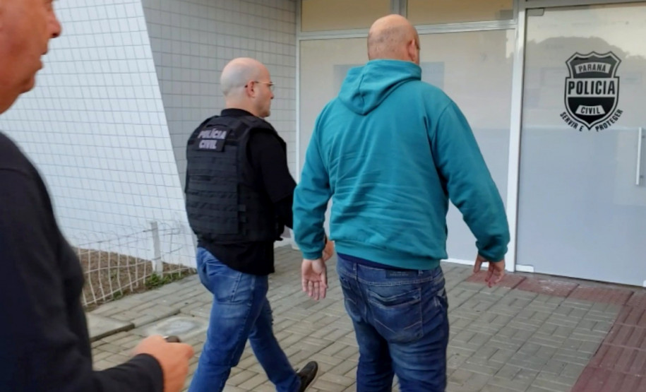 PCPR cumpre mandados de prisão na segunda fase da operação “Terra Prometida” PCPR cumpre mandados de prisão na segunda fase da operação “Terra Prometida”
