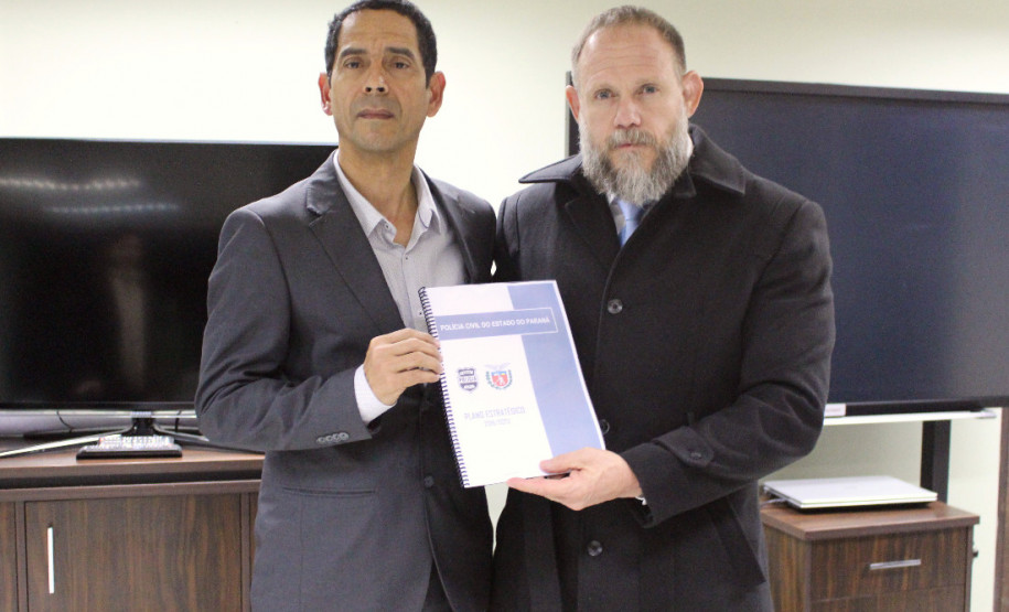 PCPR apresenta plano estratégico dos próximos quatro anos à Sesp PCPR apresenta plano estratégico dos próximos quatro anos à Sesp