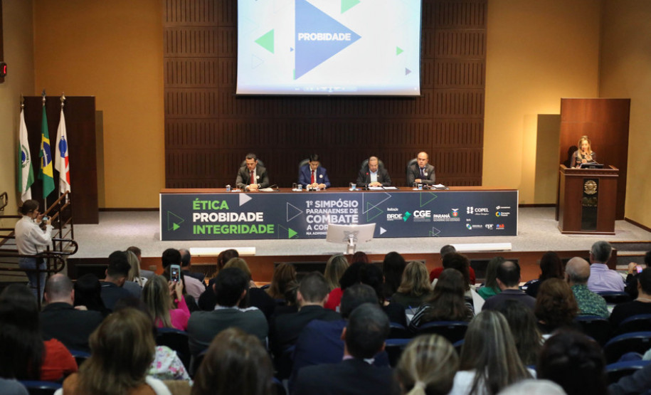 PCPR participa de seminário de combate à corrupção PCPR participa de seminário de combate à corrupção.
