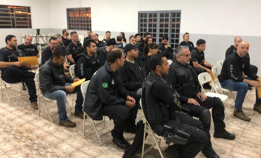PCPR cumpre onze mandados de prisão e oito de busca e apreensão em Terra Rica PCPR cumpre onze mandados de prisão e oito de busca e apreensão em Terra Rica