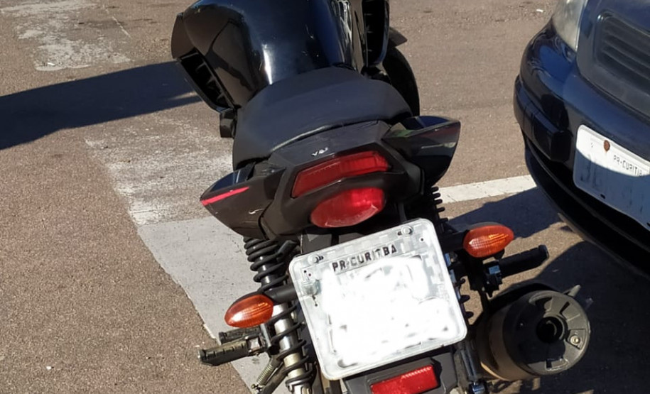 PCPR prende suspeito de dois homicídios ocorridos na Região Metropolitana de Curitiba PCPR prende suspeito de dois homicídios ocorridos na Região Metropolitana de Curitiba