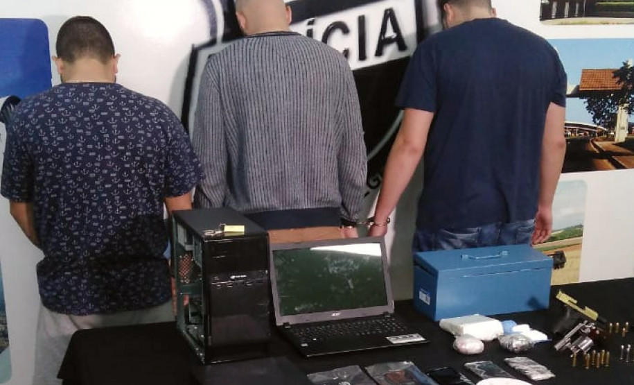 PCPR prendes suspeitos de crimes contra a vida em Ponta Grossa PCPR prendes suspeitos de crimes contra a vida em Ponta Grossa