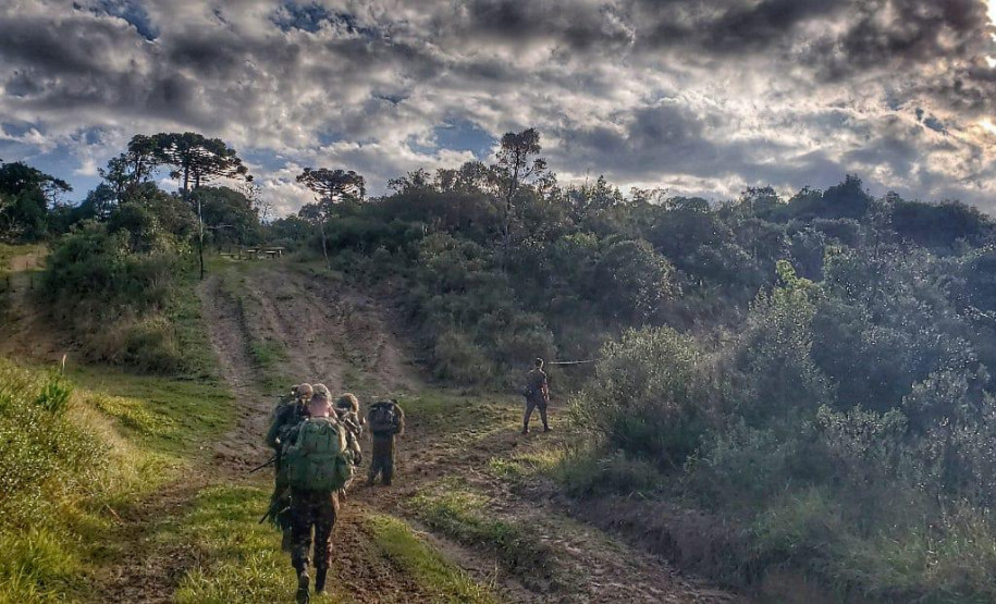 PCPR participa de curso do Estágio de Caçador comandado pelo Exército Brasileiro