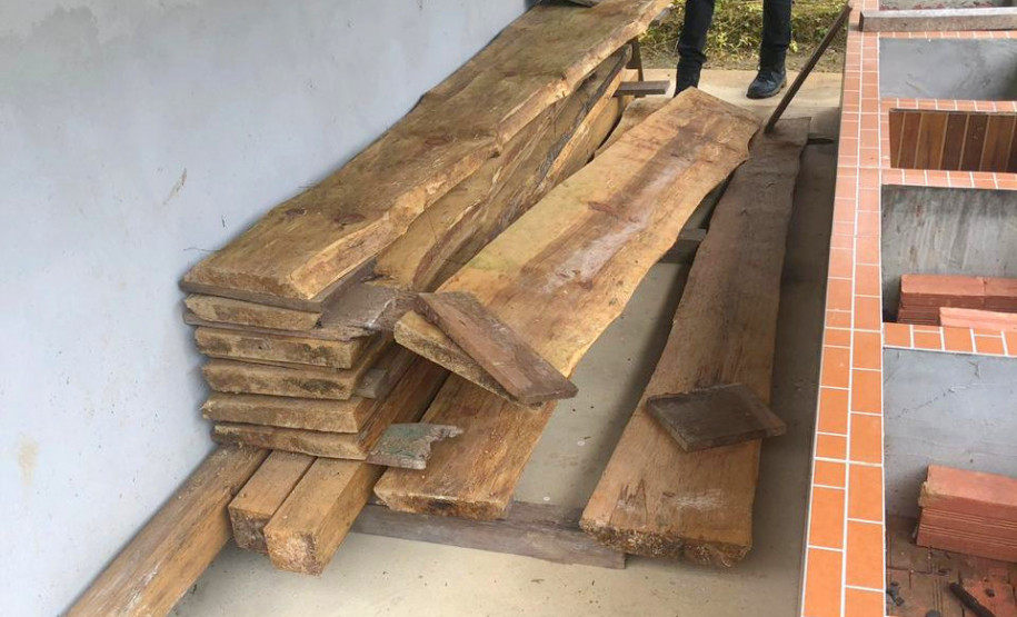 PCPR deflagra operação de combate a crimes ambientais na zona rural de São José dos Pinhais PCPR deflagra operação de combate a crimes ambientais na zona rural de São José dos Pinhais