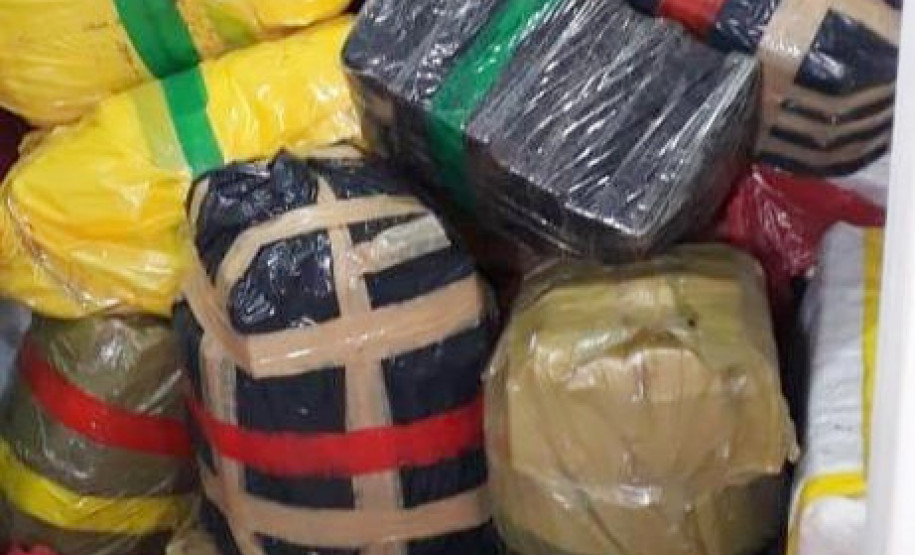 PCPR prende homem que abandonou caminhão carregado com duas toneladas de maconha