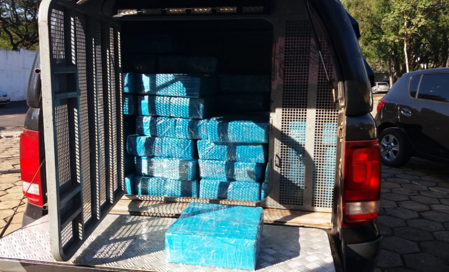 PCPR apreende aproximadamente meia tonelada de maconha em Foz do Iguaçu