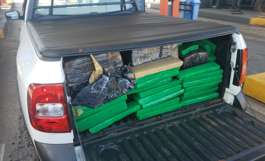 Droga apreendida em Marmeleiro.