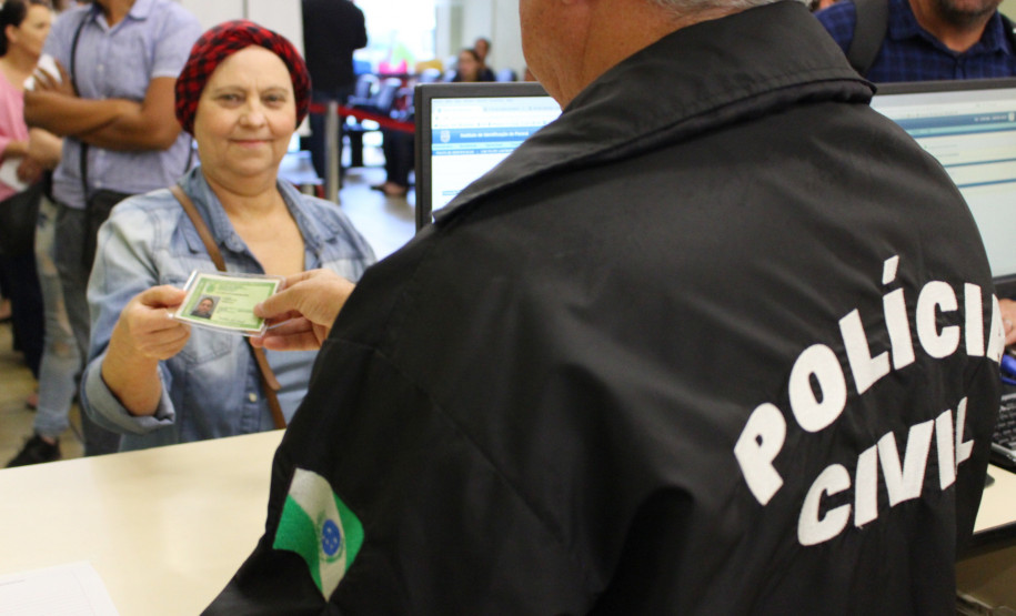 Produção de RGs no posto central da Polícia Civil do Paraná superou emissões de 2018