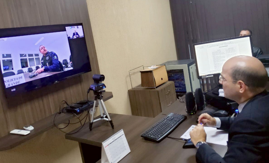 ­PCPR inicia atendimento de flagrantes por videoconferência na RMC