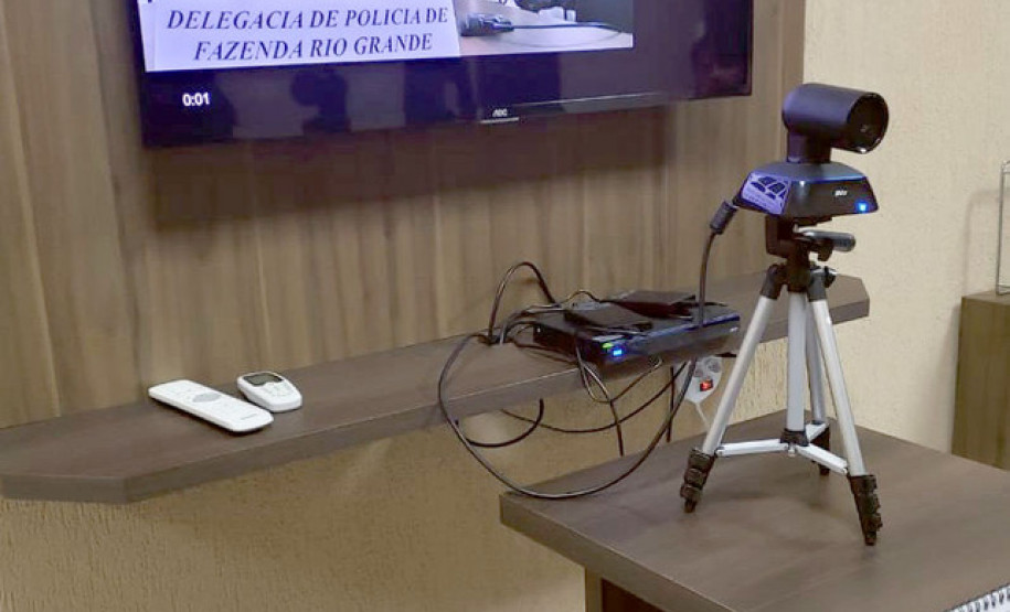 ­PCPR inicia atendimento de flagrantes por videoconferência na RMC