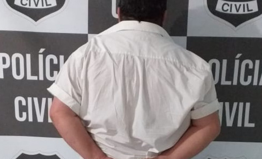 PCPR prende suspeito de tentar comprar veículos de luxo com documento falso