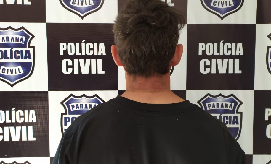 PCPR apreende 65 quilos de crack em Foz do Iguaçu PCPR apreende 65 quilos de crack em Foz do Iguaçu.