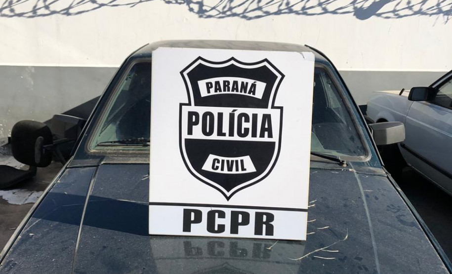 PCPR recupera veículo furtado e prende suspeito de receptação na RMC PCPR recupera veículo furtado e prende suspeito de receptação na RMC