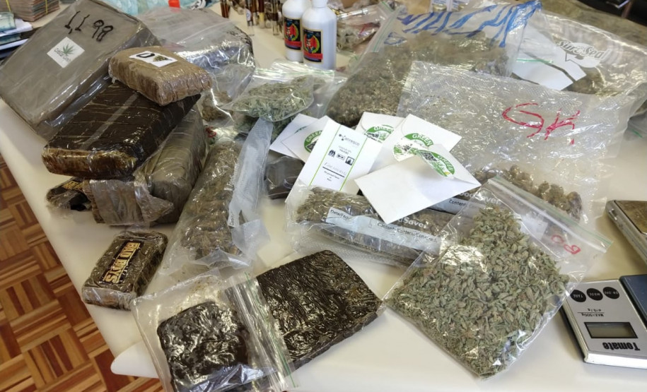 PCPR apreende drogas e R$ 30 mil em cobertura de bairro nobre da Capital