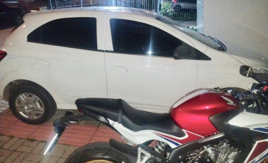 PCPR prende dupla suspeita de tráfico de drogas em Curitiba