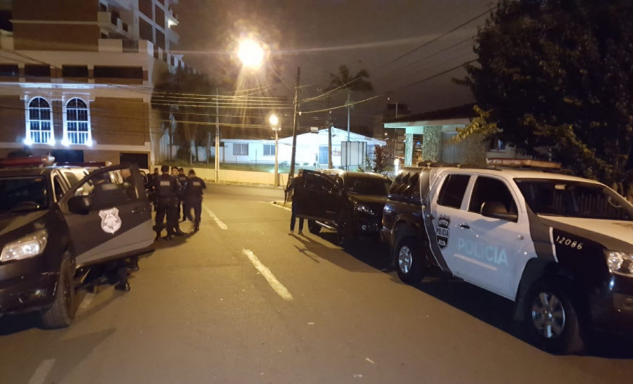 PCPR fiscaliza bares e casas noturnas de Ponta Grossa PCPR fiscaliza bares e casas noturnas de Ponta Grossa