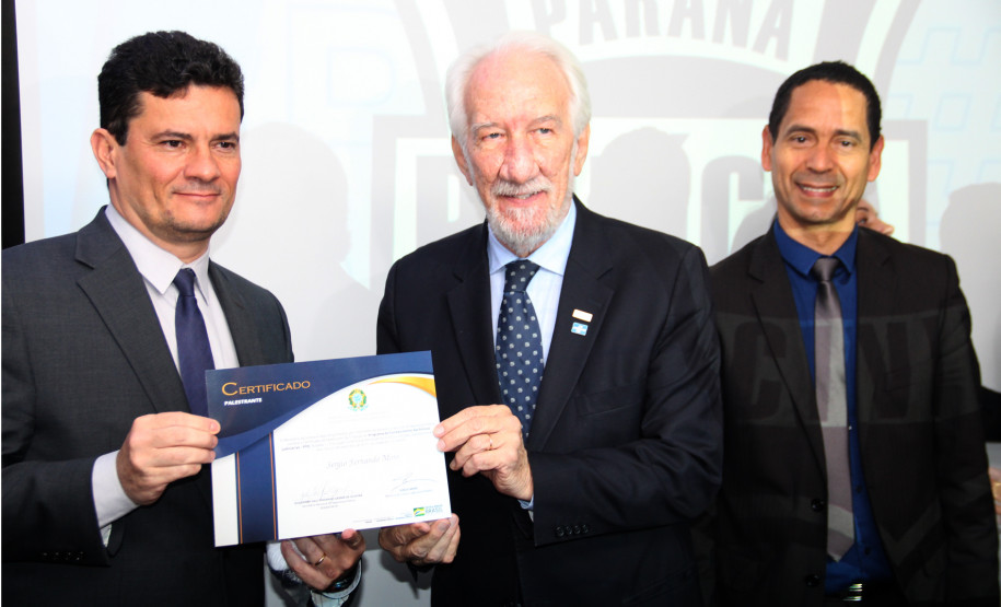 Ministério da Justiça e Secretaria de Segurança Pública do Paraná unem esforços para o fortalecimento da polícia judiciária