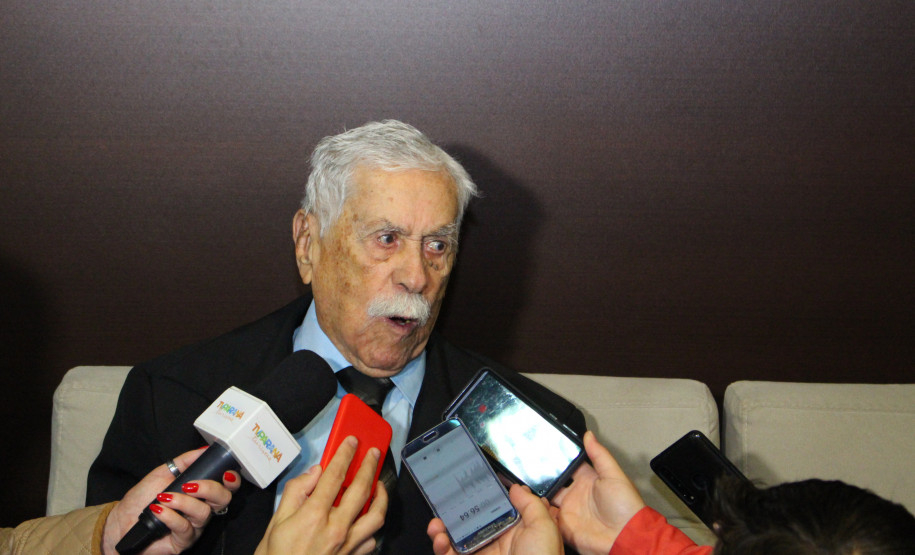 PCPR faz homenagem para policial veterano de 96 anos e outros 184 servidores da Capital