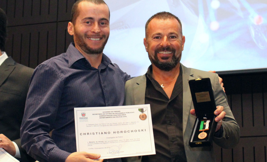 PCPR faz homenagem para policial veterano de 96 anos e outros 184 servidores da Capital