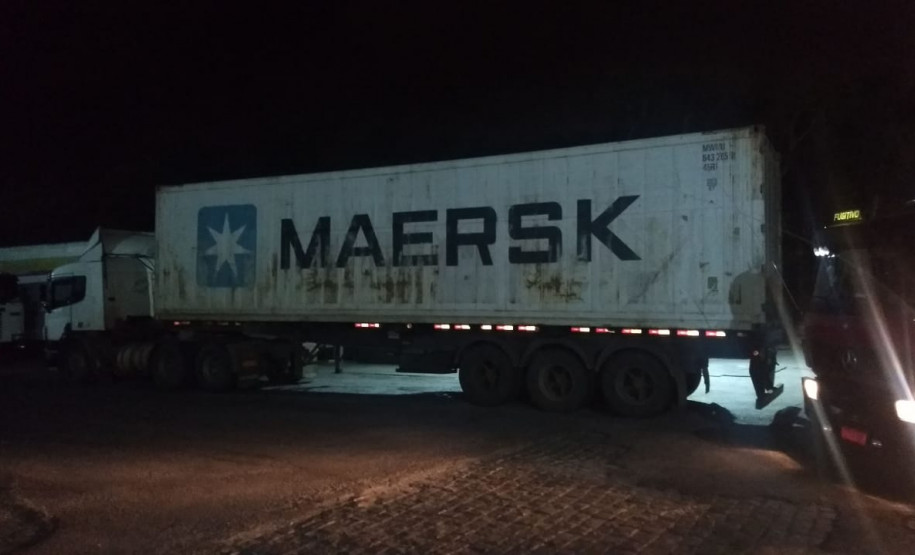 PCPR recupera 24 toneladas de carne bovina poucas horas após o roubo PCPR recupera 24 toneladas de carne bovina poucas horas após o roubo