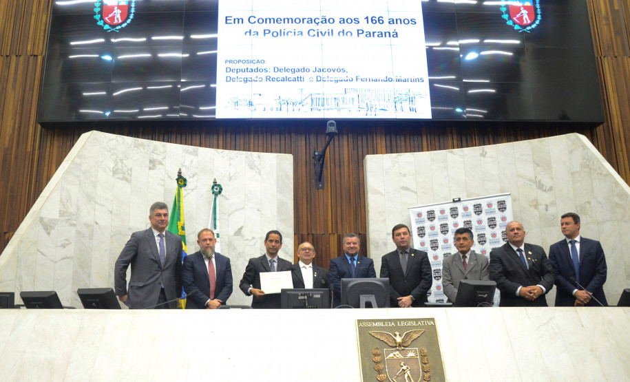 PCPR recebe menção honrosa na Alep pelo 166º aniversário