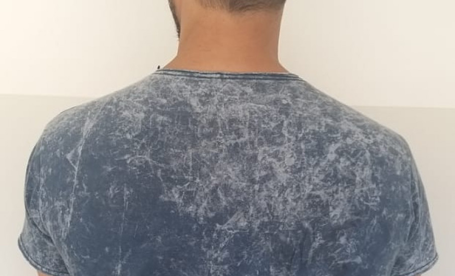 PCPR recupera veículo e prende suspeito na Capital PCPR recupera veículo e prende suspeito na Capital