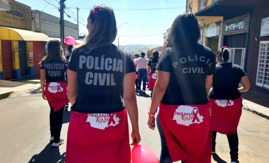 PCPR participa de campanha do “Outubro Rosa” em Jacarezinho