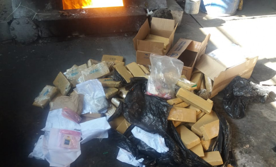 PCPR incinera 700 quilos de entorpecentes na RMC --