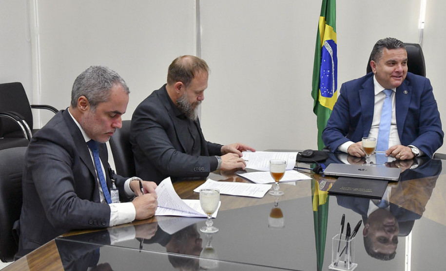 PCPR instala posto de identificação dentro do Tribunal de Justiça do Paraná