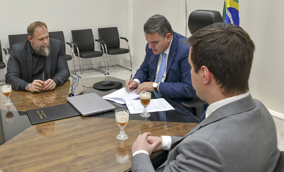 PCPR instala posto de identificação dentro do Tribunal de Justiça do Paraná