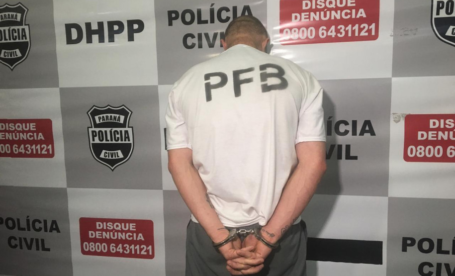 PCPR prende suspeito de duplo homicídio em Curitiba PCPR prende suspeito de duplo homicídio em Curitiba