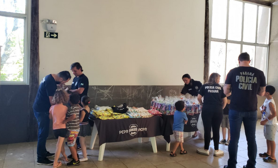 PCPR realiza ação beneficente em comemoração a semana da criança