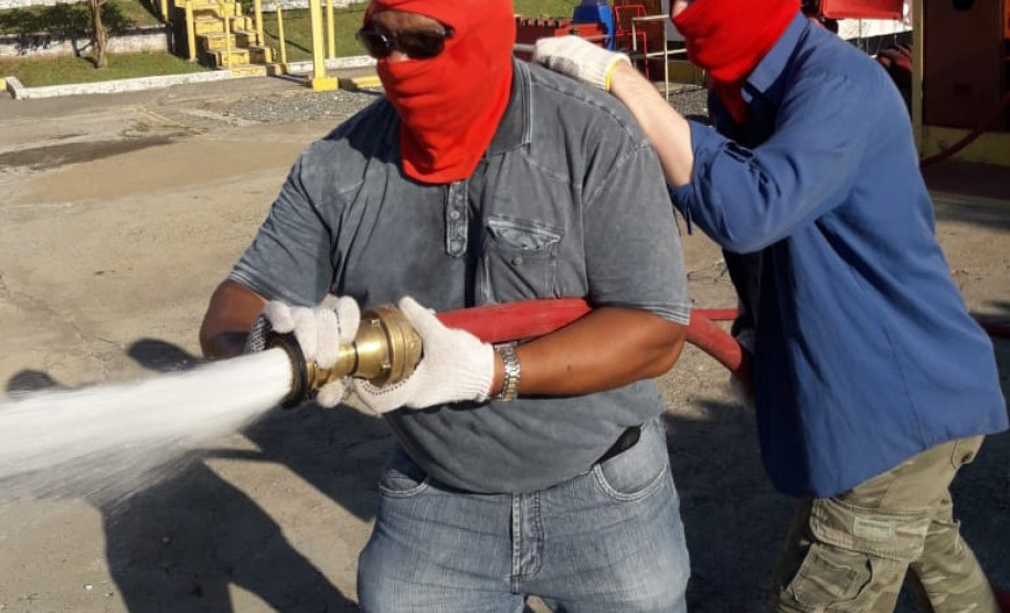 PCPR capacita servidores para prevenção e combate à incêndio