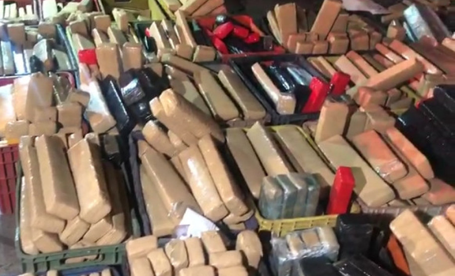 PCPR apreende 1,2 tonelada de maconha em Foz do Iguaçu