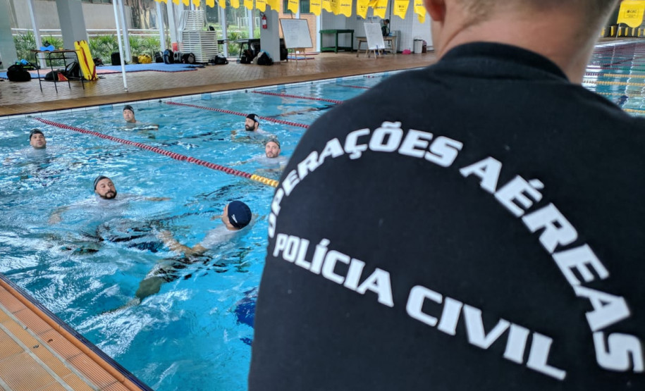 PCPR aprova 13 policiais civis para pós-graduação aerotática