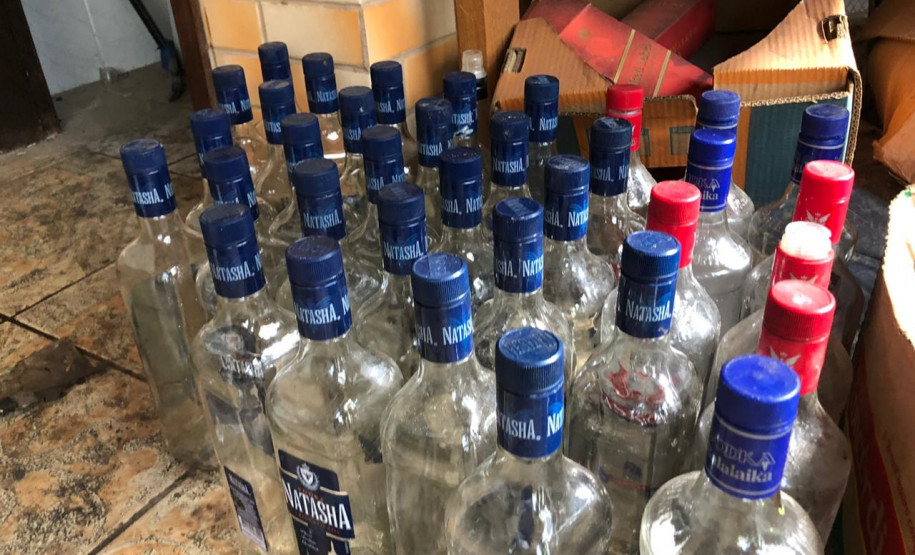 PCPR interdita laboratório clandestino de fabricação de bebidas falsas em Curitiba