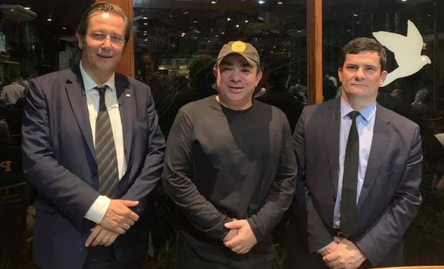 PCPR participa de encontro com representantes da segurança pública em Foz do Iguaçu PCPR participa de encontro com representantes da segurança pública em Foz do Iguaçu