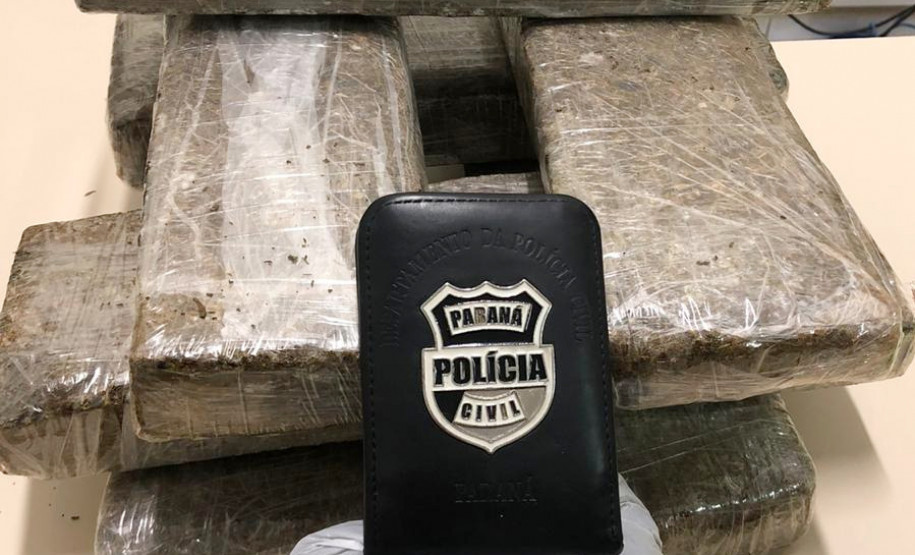 PCPR prende três suspeitos de roubo em Telêmaco Borba PCPR prende três suspeitos de roubo em Telêmaco Borba