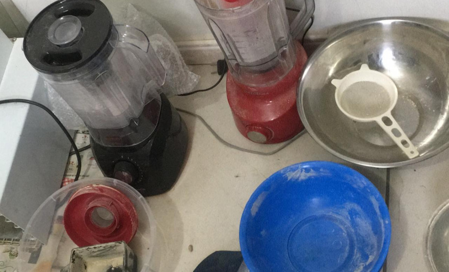 PCPR apreende quase 300 quilos de kratom em Curitiba e RMC PCPR apreende quase 300 quilos de kratom em Curitiba e RMC