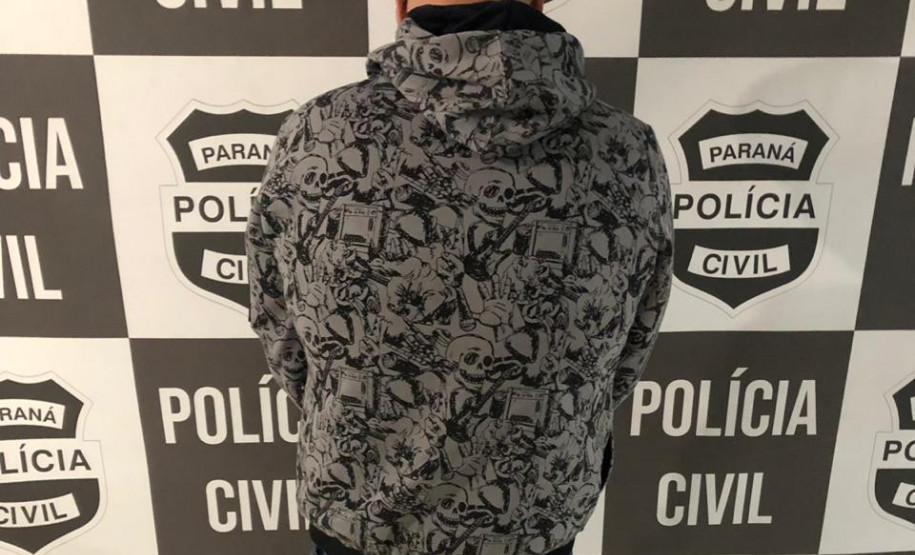 PCPR recupera dois veículos em Curitiba PCPR recupera dois veículos em Curitiba