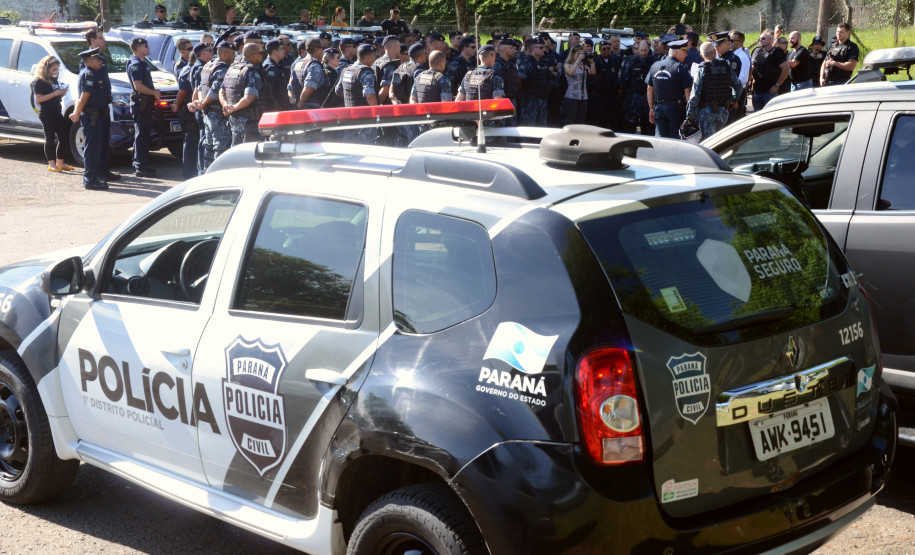 PCPR realiza operação com a GM contra o tráfico em Curitiba PCPR realiza operação com a GM contra o tráfico em Curitiba