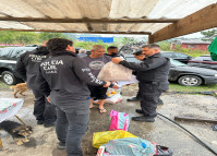 PCPR entrega de 21 cestas básicas, roupas, brinquedos e doces para famílias de Campo Largo