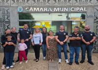 Servidora da PCPR recebe menção honrosa em Câmara de Vereadores de Rolândia